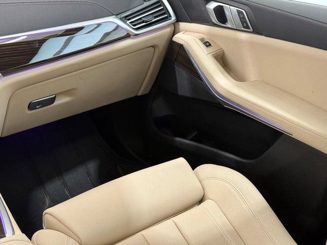 Used 2021 BMW X5 xDrive40i w/ Convenience Package AWD/4WD image 13