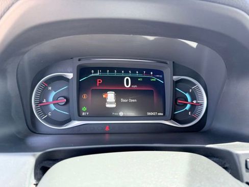 Used 2021 Honda Pilot Touring image 13