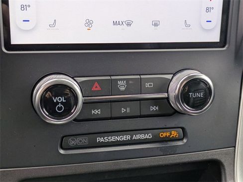 Used 2023 Ford Edge SEL w/ Convenience Package image 24