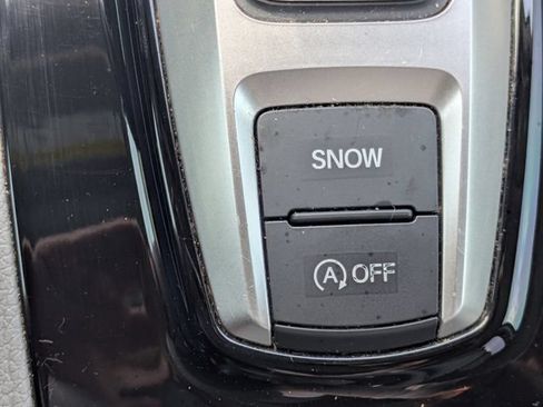 Used 2020 Honda Pilot Touring image 26