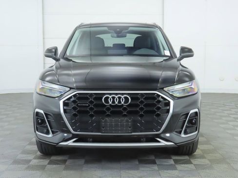 Used 2022 Audi Q5 2.0T Premium image 2