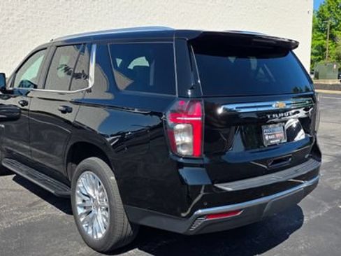 Used 2023 Chevrolet Tahoe LT w/ Luxury Package AWD/4WD image 5