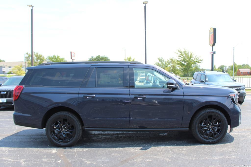 New 2027 Ford Expedition Max Platinum AWD/4WD image 6