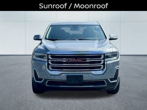 Used 2023 GMC Acadia SLE image 4