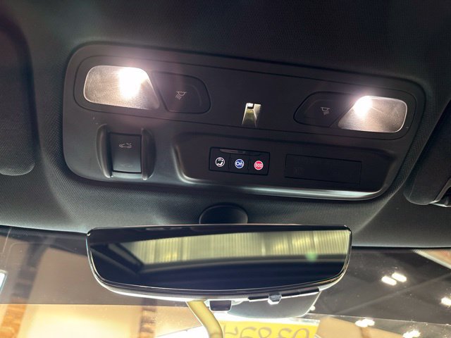 Used 2021 Chevrolet Camaro ZL1 RWD image 30