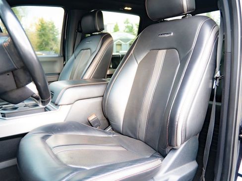 Used 2021 Ford F450 Platinum w/ FX4 Off-Road Package image 12