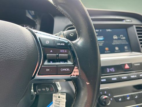 Used 2017 Hyundai Sonata Sport 2.0T FWD image 22