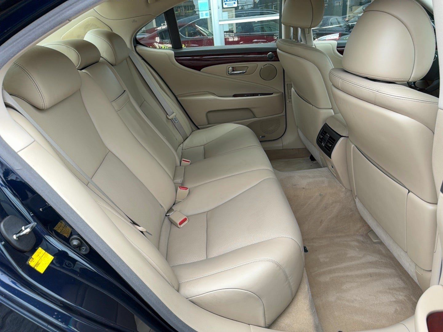 Used 2007 Lexus LS 460 RWD image 22
