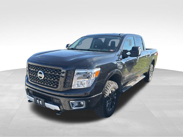 Used 2018 Nissan Titan PRO-4X w/ Pro-4x Utility Package AWD/4WD image 4