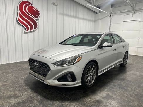 Used 2018 Hyundai Sonata Sport FWD image 1