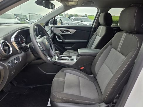 Used 2024 Chevrolet Blazer LT w/ Convenience Package FWD image 7