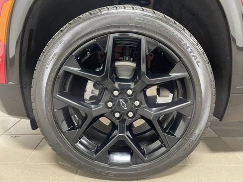 Used 2024 Chevrolet Traverse RS w/ LPO, Floor Liner Package AWD/4WD image 7