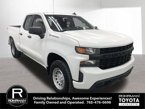 Used 2021 Chevrolet Silverado 1500 W/T w/ WT Value Package AWD/4WD image 9