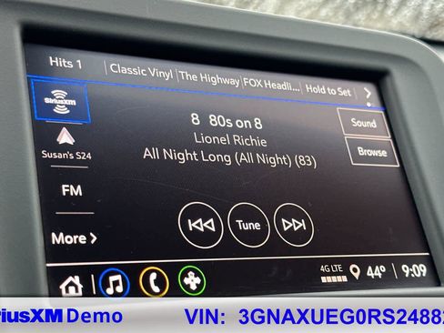 Used 2024 Chevrolet Equinox LT image 28