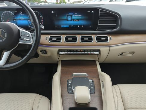 Used 2021 Mercedes-Benz GLE 350 4MATIC w/ 3rd Row Seat Package image 16