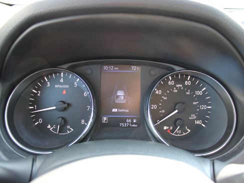 Used 2019 Nissan Rogue SL w/ Premium Package AWD/4WD image 26