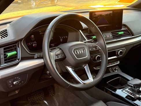 Used 2025 Audi Q5 2.0T Premium image 26