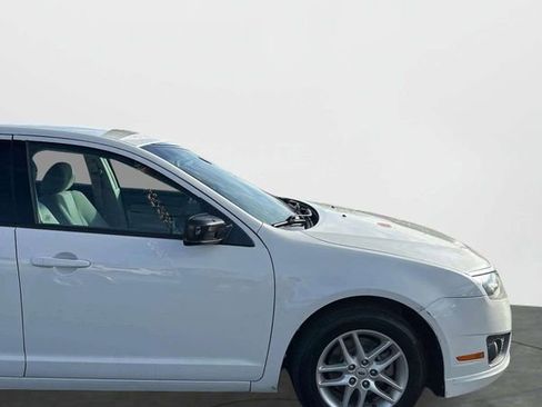 Used 2012 Ford Fusion S image 4