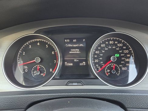 Used 2015 Volkswagen Golf S FWD image 14