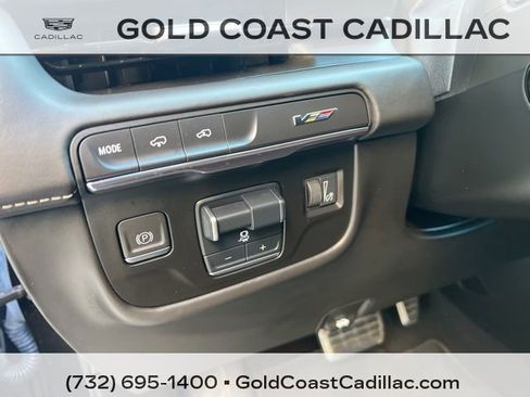 Certified 2024 Cadillac Escalade ESV V w/ LPO, Floor Liner Package image 26