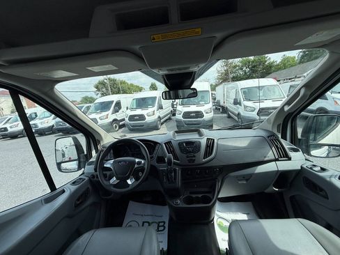 Used 2019 Ford Transit 250 148 Medium Roof RWD image 31