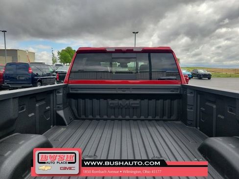 New 2026 GMC Sierra 3500 SLT w/ SLT Premium Package AWD/4WD image 9