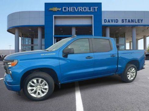 Used 2023 Chevrolet Silverado 1500 Custom RWD image 4