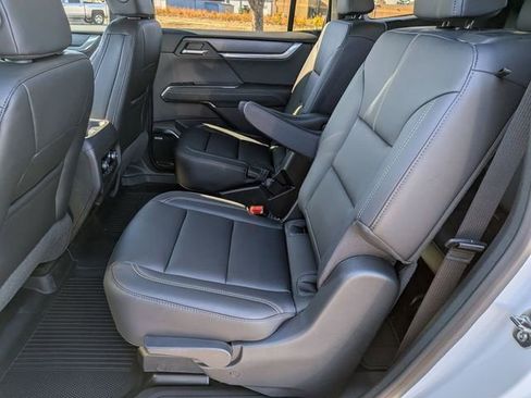 New 2026 GMC Acadia Elevation w/ Elevation Premium Package image 30