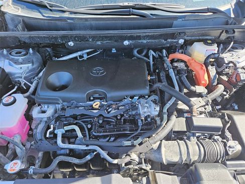 Used 2025 Toyota RAV4 XLE image 23