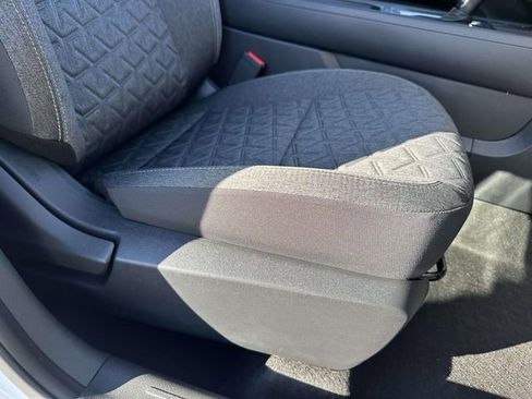 New 2026 Nissan Kicks SV w/ SV Premium Package image 9