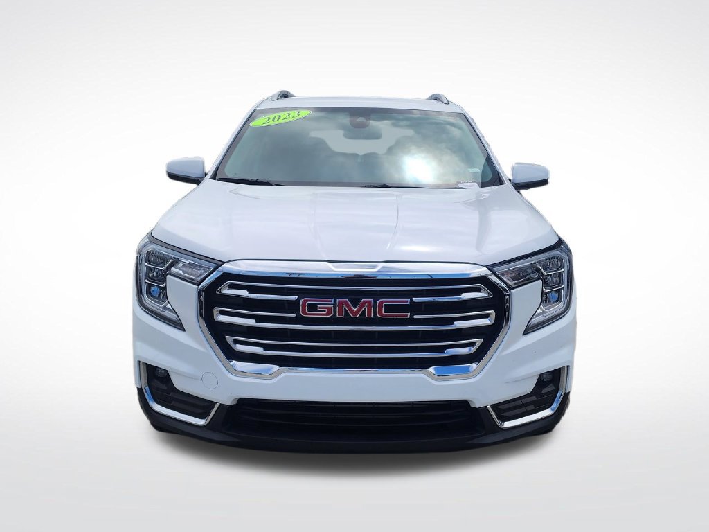 Used 2023 GMC Terrain SLT FWD image 2