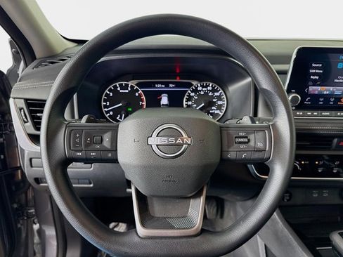 Certified 2025 Nissan Rogue S image 13