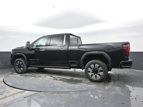Used 2026 GMC Sierra 2500 Denali w/ Denali Reserve Package AWD/4WD image 3