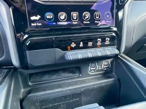 Used 2021 RAM 1500 Limited w/ Body Color Bumper Group AWD/4WD image 59