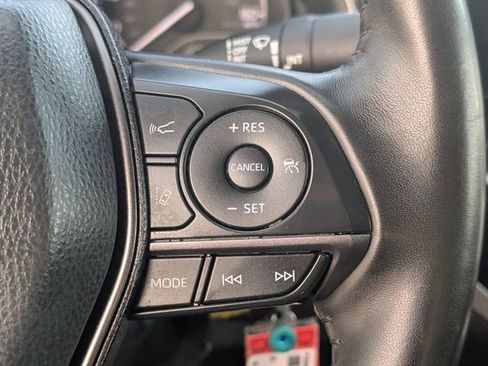 Used 2024 Toyota Camry SE image 23