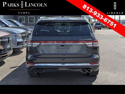 Certified 2023 Lincoln Aviator Black Label w/ Dynamic Handling Package image 5