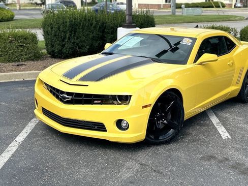 Used 2010 Chevrolet Camaro SS w/ RS Package RWD image 3