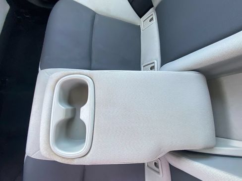 Used 2025 Toyota Corolla LE FWD image 29