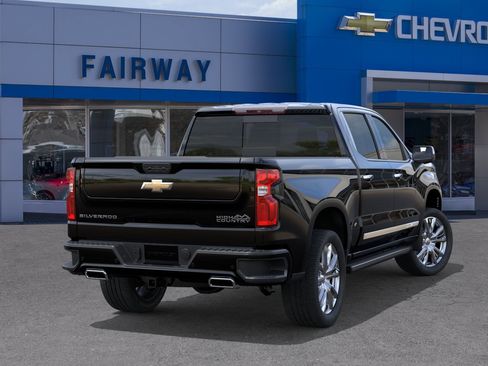 New 2026 Chevrolet Silverado 1500 High Country AWD/4WD image 4