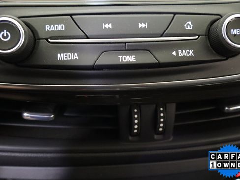Used 2020 Buick Envision Essence FWD image 26