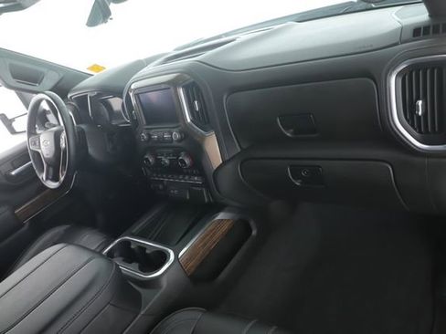 Used 2023 Chevrolet Silverado 2500 High Country image 31