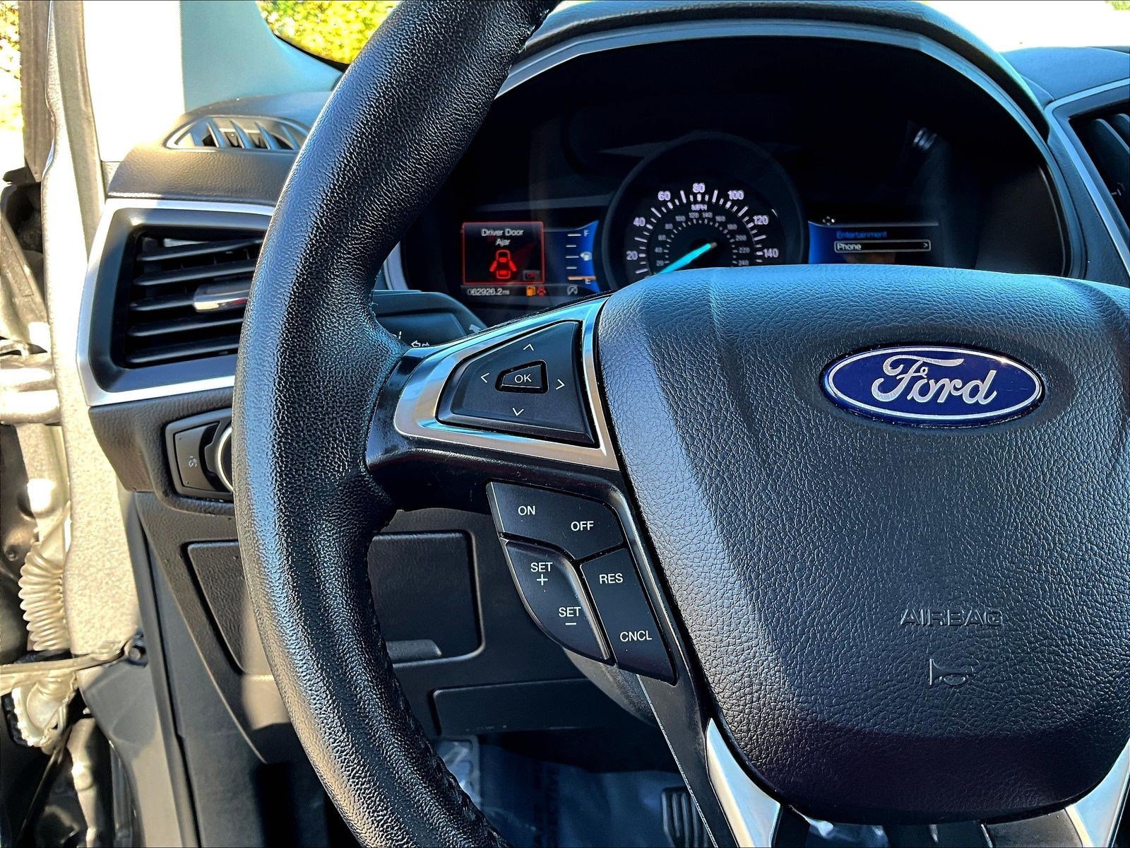 Used 2024 Ford Edge SEL AWD/4WD image 11