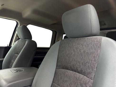 Used 2018 RAM 2500 Lone Star image 31