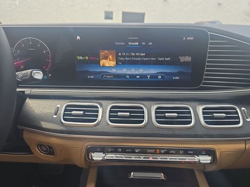 New 2026 Mercedes-Benz GLE 450 4MATIC image 18