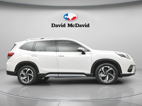 Used 2022 Subaru Forester Touring AWD/4WD image 37