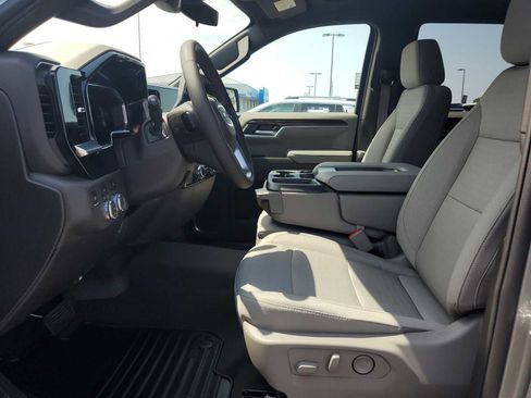 New 2026 GMC Sierra 1500 SLE w/ Preferred Package AWD/4WD image 13