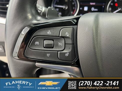 Used 2023 Buick Enclave Essence w/ Experience Buick Package FWD image 25