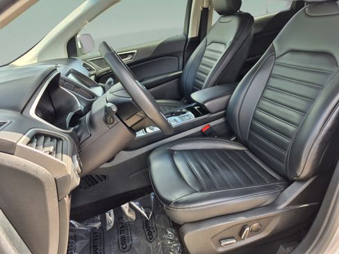 Used 2019 Ford Edge SEL w/ Equipment Group 201A FWD image 19