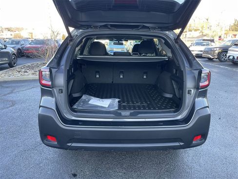 Used 2024 Subaru Outback Premium image 35