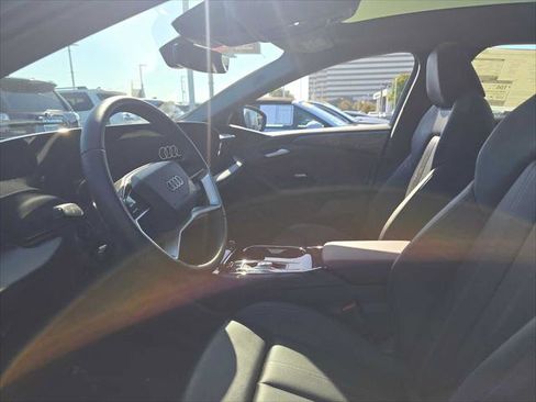 New 2025 Audi A6 e-tron Premium Plus image 21